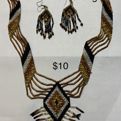 Women’s Costume Jewerly-Necklace & Earrings Sets