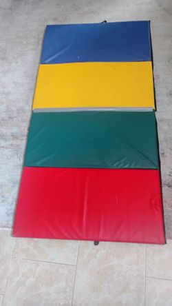 Gymnastics mat. 8x4 ft.