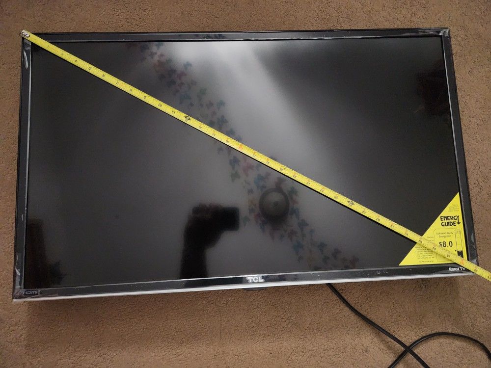 Roku TV TCL 32S3800