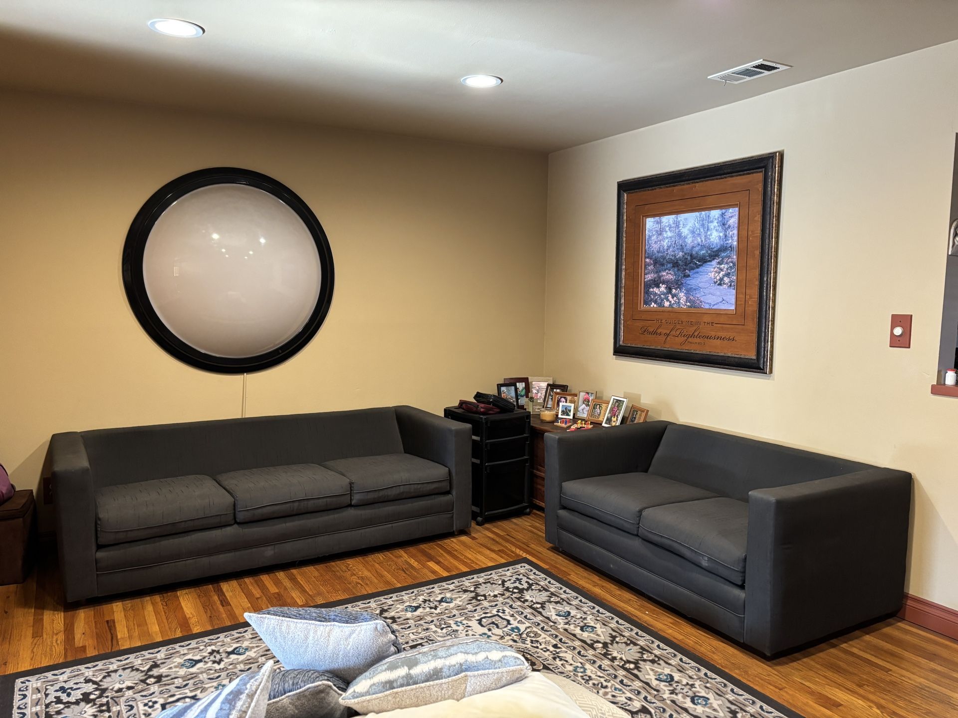 Couch & Loveseat Set (pick Up Today Discount)