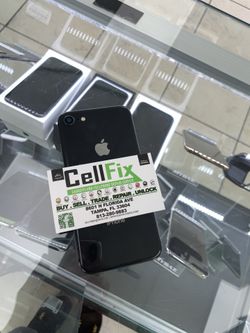 iPhone 8