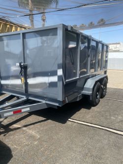 Smooth dump trailer
