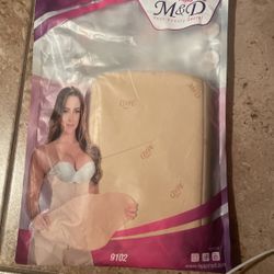 Brand New Never Worn Faja Board 