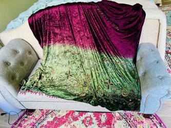 Bohemian reversible velour square throw green burgundy ombré beads tassels 