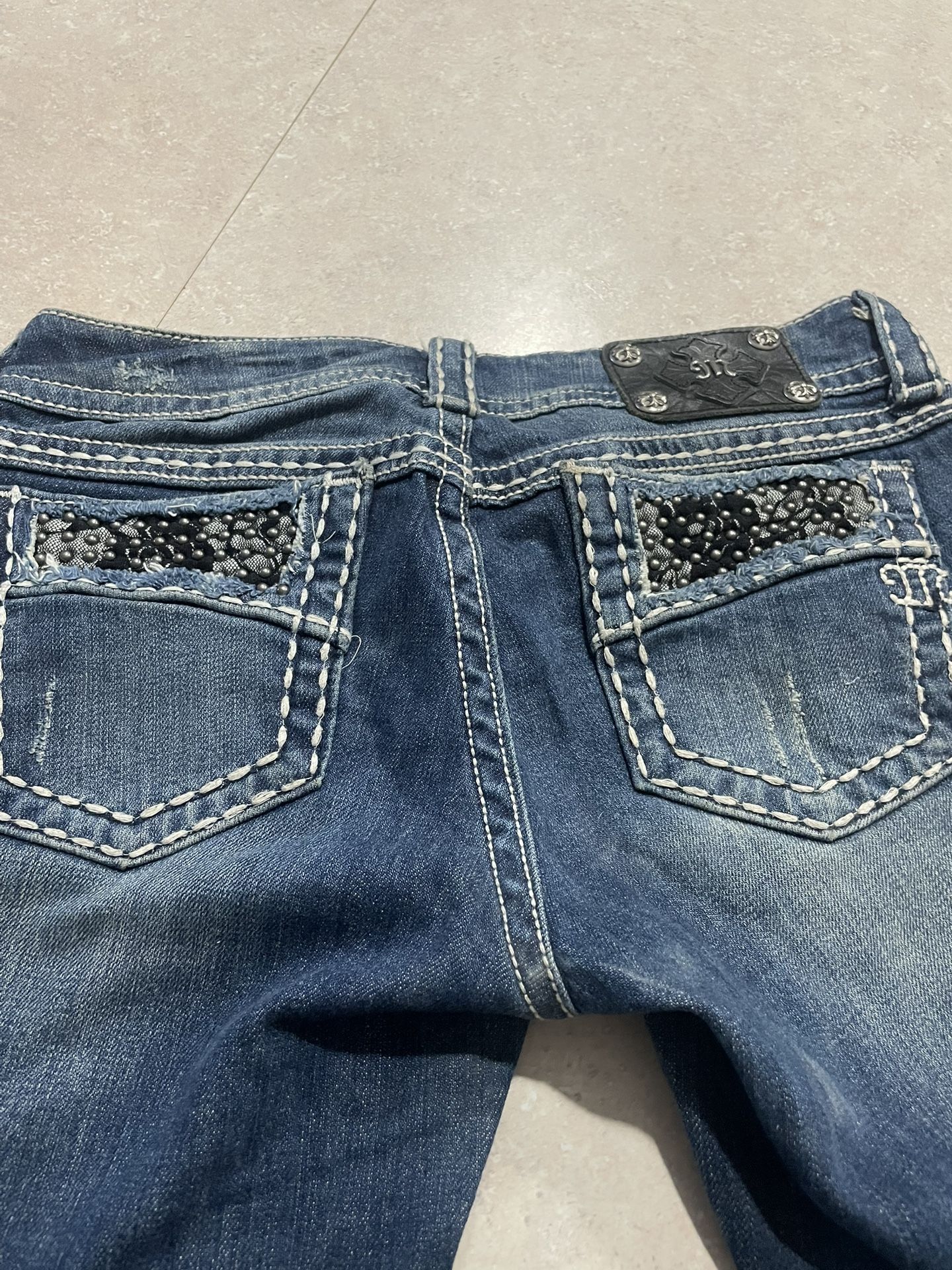 Miss Me, Levi, Size 28