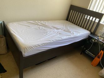 Twin Bed Frame & Mattress