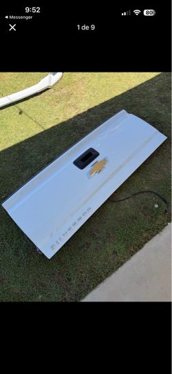 2015 2016 2017 2018 Chevrolet Silverado tailgate