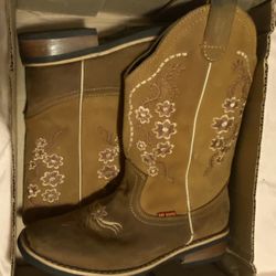 Women Size 9 Work/farm Boots