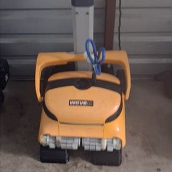 Dolphin wave 8.0-Pool cleaner