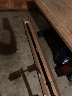 Rogue axel bar 150 brand new 7feet.25lb