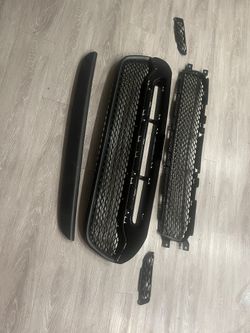 Durango SRT Front Bumper Grill