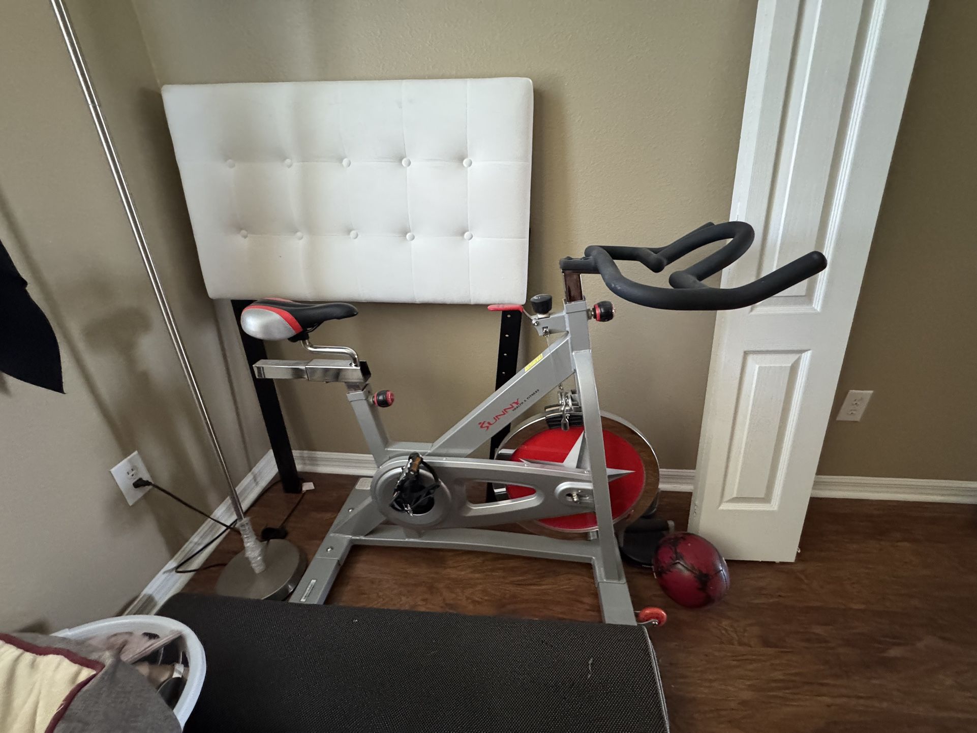 Sunny Fitness Bike