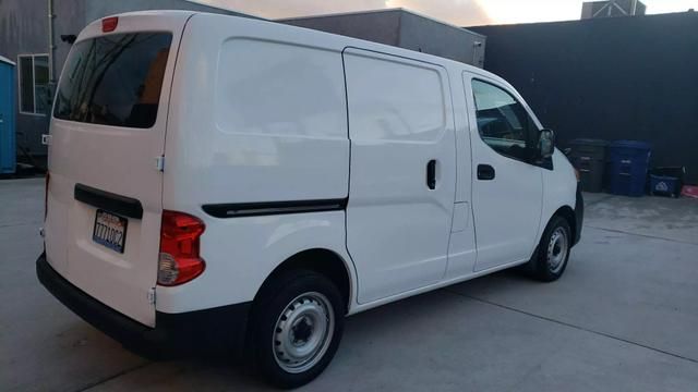 2017 Nissan NV200