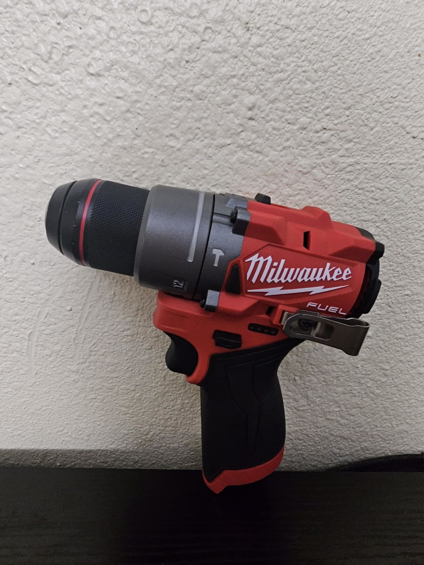 MILWAUKEE M12 FUEL HAMMER DRILL