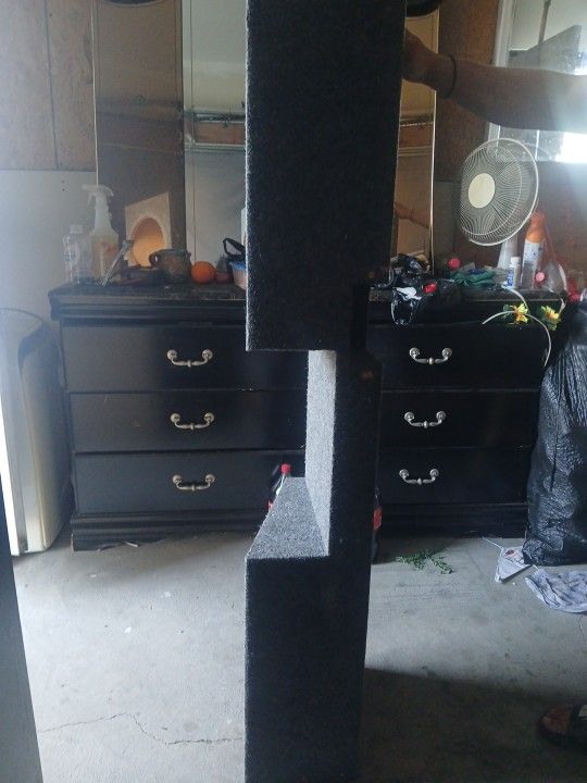 CAJON INDIVIDUAL NEGRO DE REBOTE PARA BAJOS DE 12” Cajón Para Par De 12\
