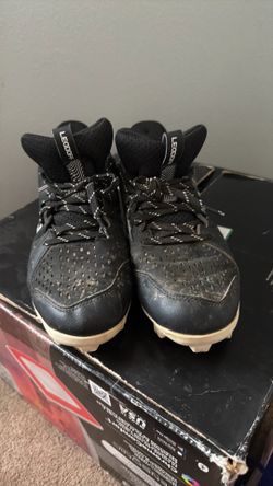 Under Armor baseball cleats