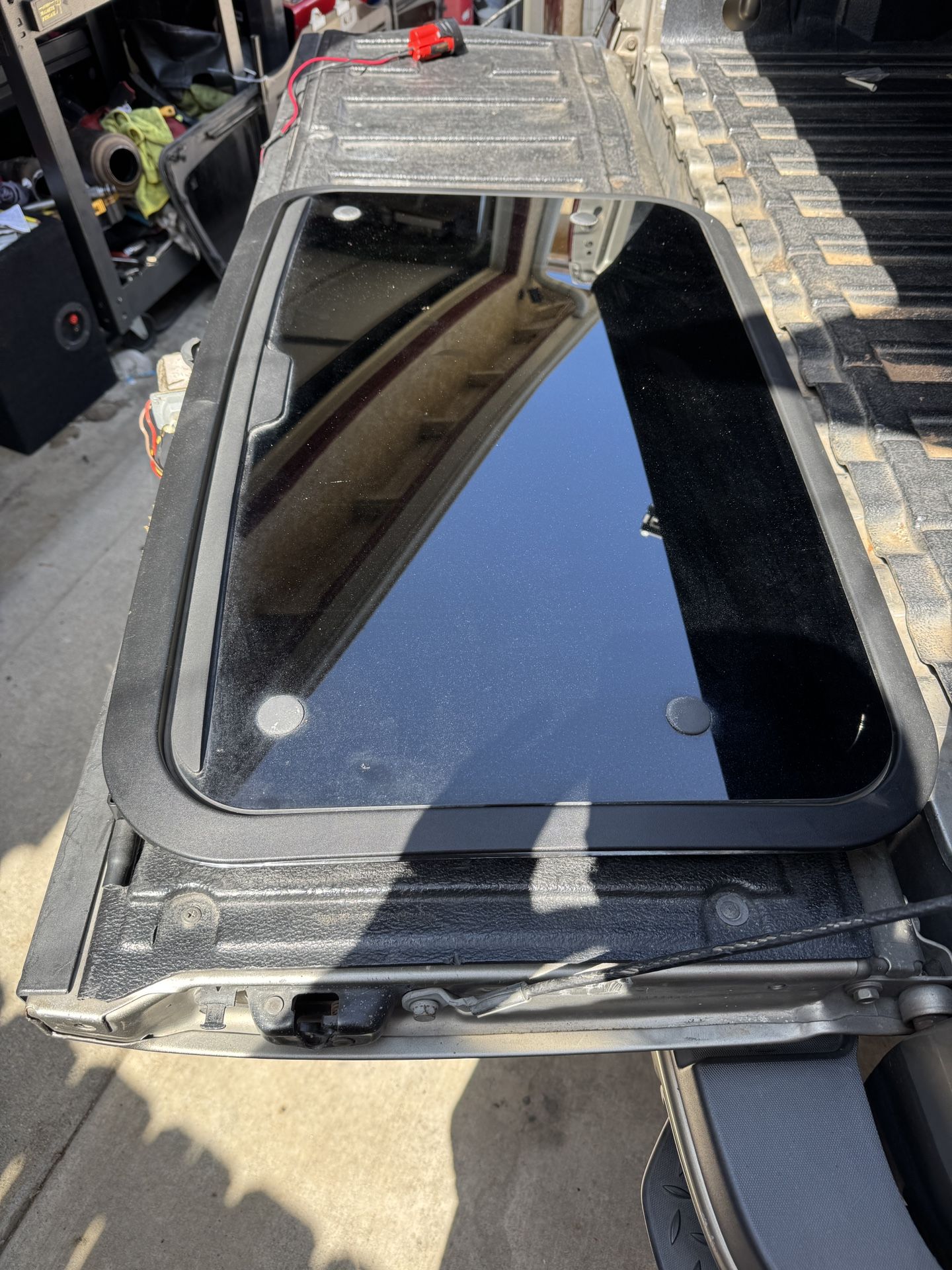Universal Spoiler Sunroof