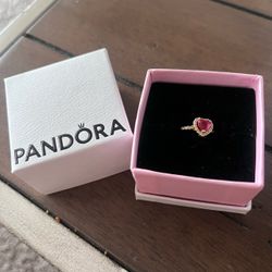 Size 6/7 Pandora Gold Plated Ring with Warranty