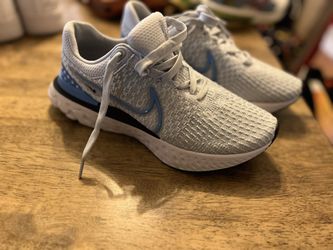 Nike React, Infinity Fly Knit