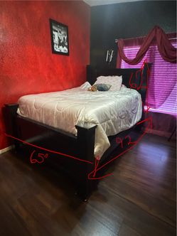 Queen bed