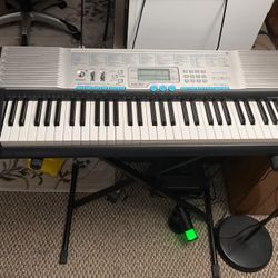 Casio Electric Keyboard