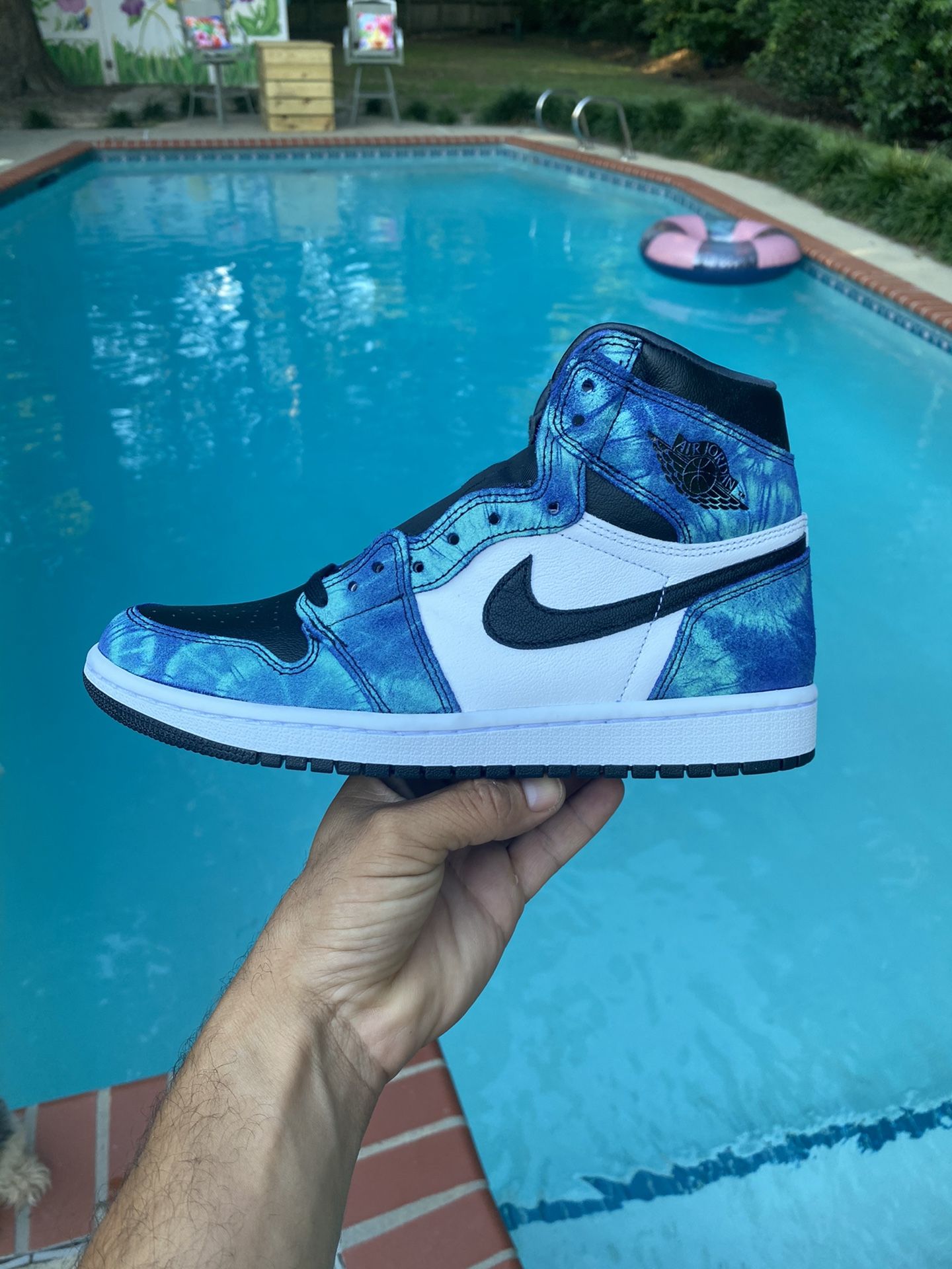 Jordan 1 Tie Dye Women’s Size 9, (Men’s 7.5)