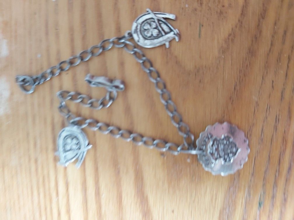 Vintage sterling silver sterling silver cHarms bracelet