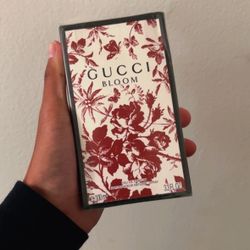 Gucci Bloom Perfume