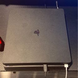 PS4 Slim