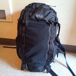 REI Coop TRAIL 40 Backpack 
