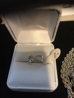 Silver Plated Infinity Ring Sz 8