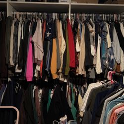 Women’s Clothing 