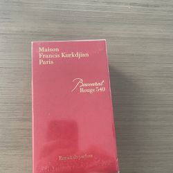 Baccarat rouge 540