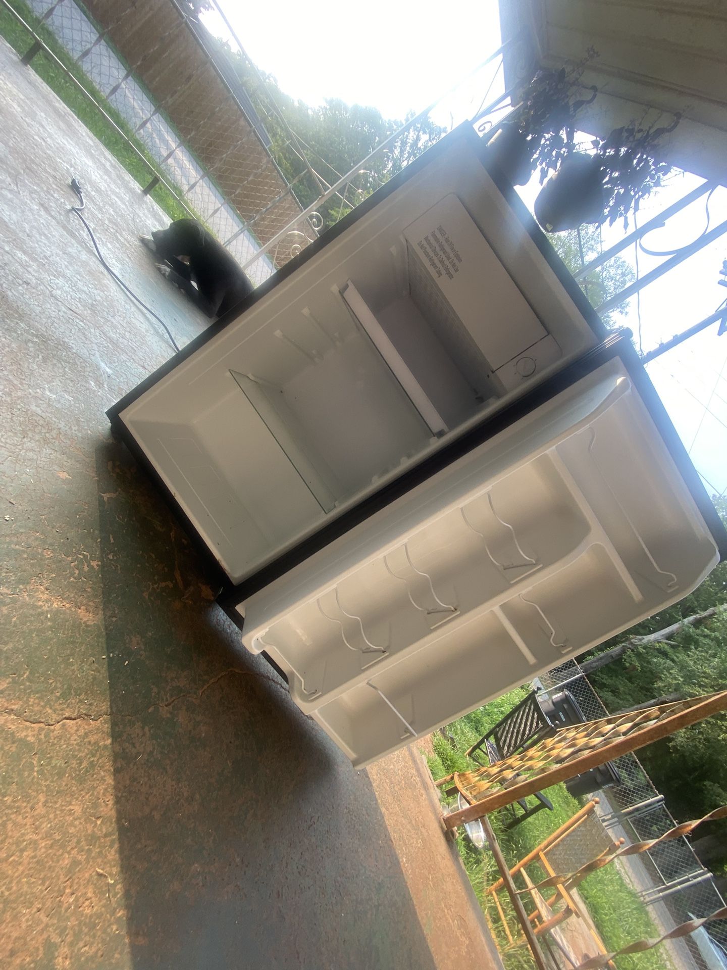 Mini Fridge