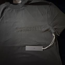 Essentials T-shirt