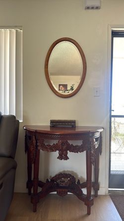 Wall mirror