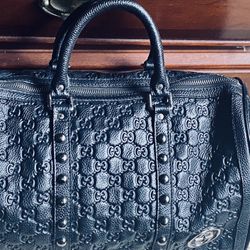 Authentic Vintage  Gucci Boston  Black GG leather 
