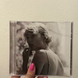 Taylor Swift folklore CD