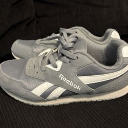 6 Y Reebok