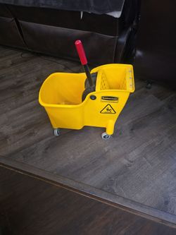 Janitoral-like cleaning commercial product