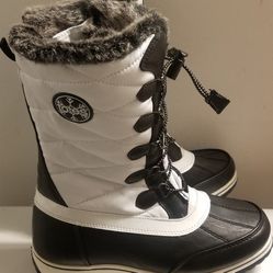 Women's April Totes  Water  Resistant Boots Size 8