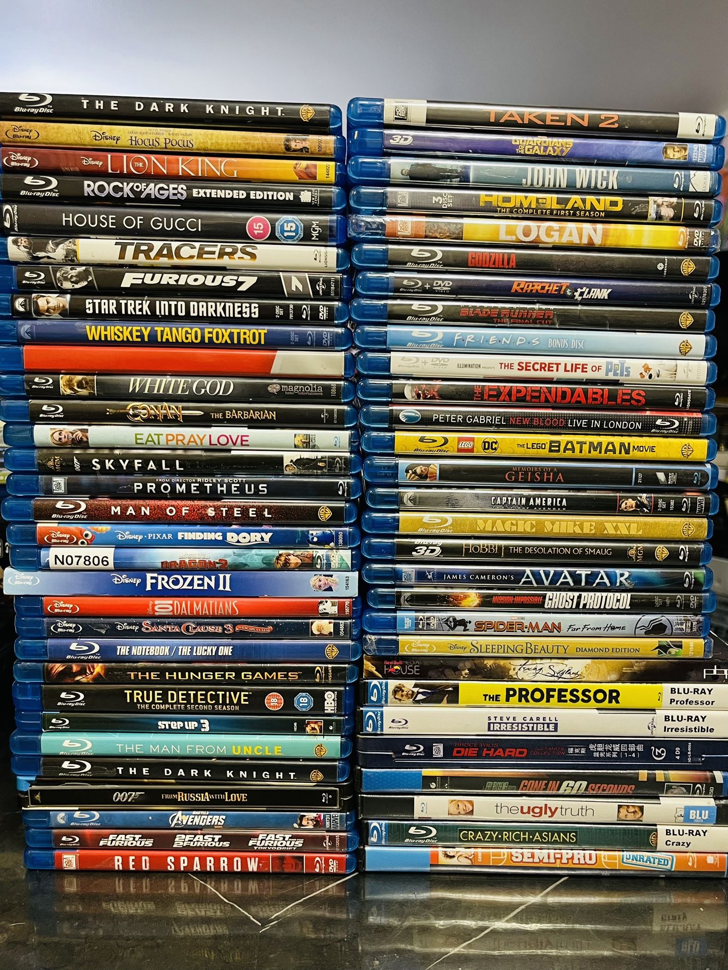 HUGE Lot of 60 Blu-Ray Movies : Action, Drama, Comedy, SCI-FI, Adventure Horror