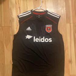 Adidas D.C. United Sleeveless Training Gear (Large)