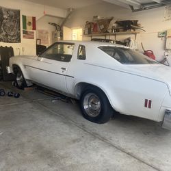1976 Chevy Malibu Classic New Engine 350 Block