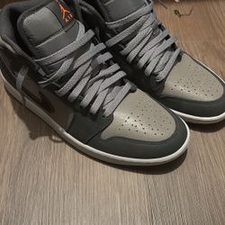 jordan 1 mids