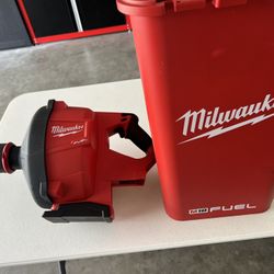 Milwaukee M18 Fuel Drain Snake