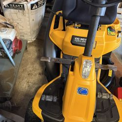 Cub Cadet CC30H Riding Mower With Bagger. $1350 Delivered