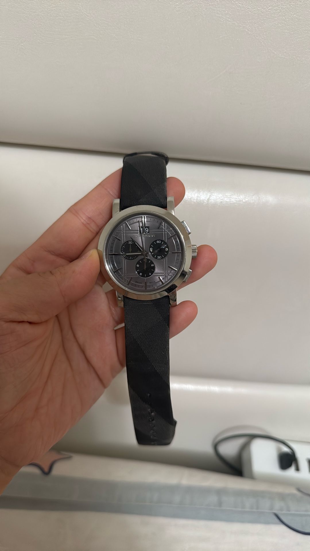 Men Burberry Watch 