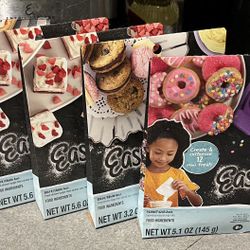 Easy Bake Oven With Mixes
