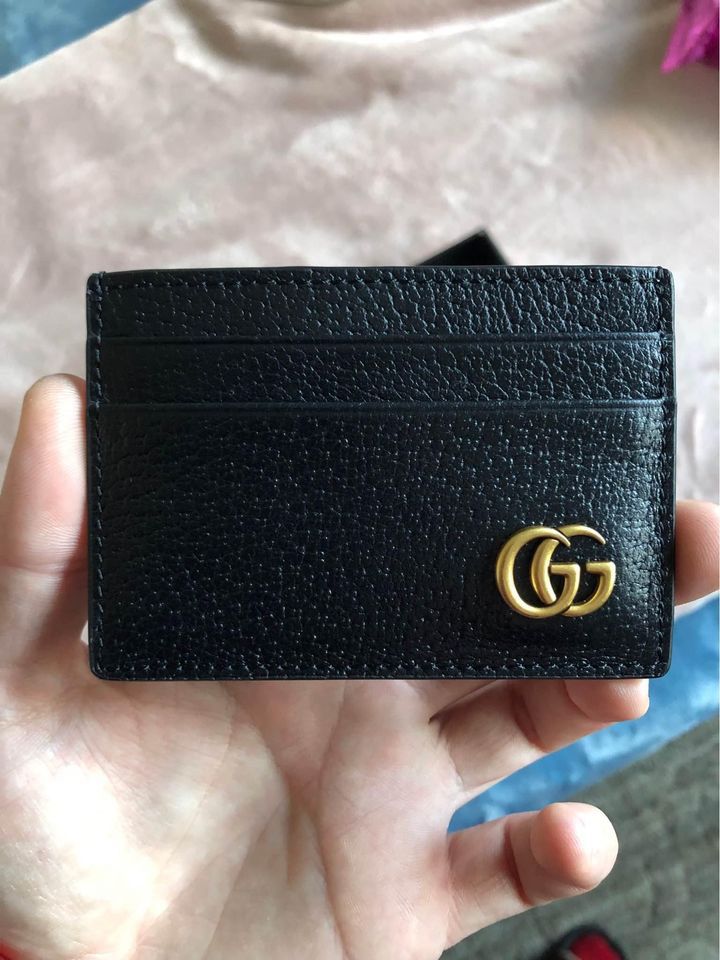 Gucci's Luxe Black Leather Money Clip Trio Is Available Now